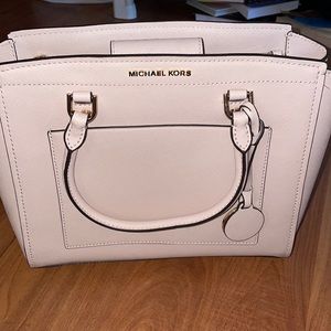 MK purse